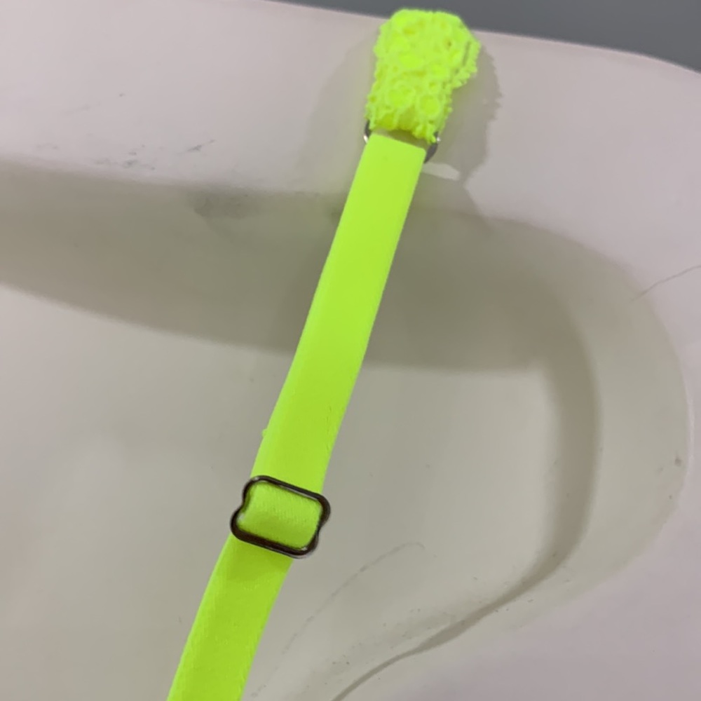 NWT 🇮🇹Cosabella NeverSayNever Fluorescent Yellow Sweetie Lace Bralette - Picture 9 of 15